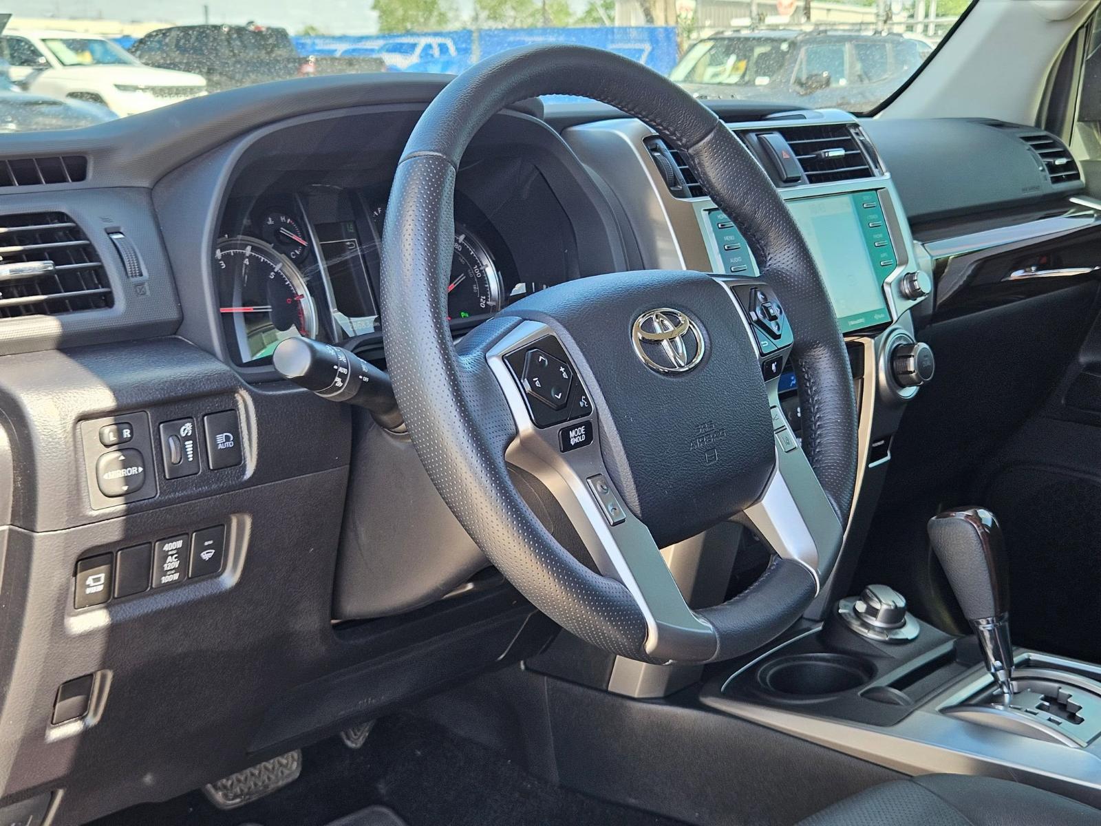 2023 Toyota 4Runner Vehicle Photo in Seguin, TX 78155