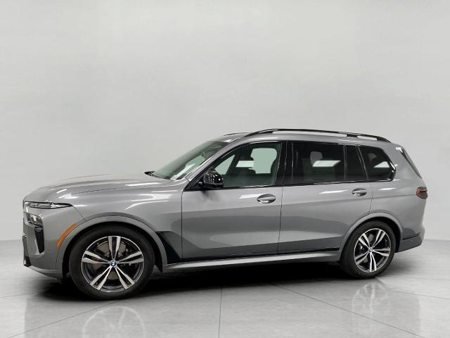 2025 BMW X7 M60i Vehicle Photo in Appleton, WI 54913