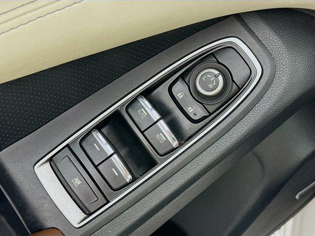 2019 Subaru Ascent Vehicle Photo in Doylsetown, PA 18901