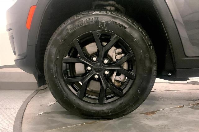 2024 Jeep Grand Cherokee L Vehicle Photo in Kansas City, MO 64114