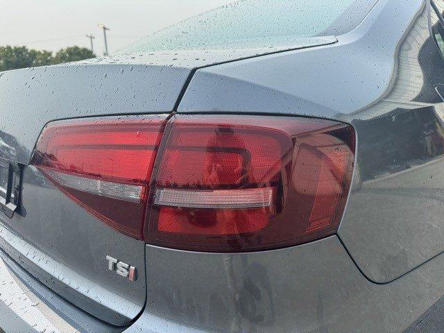 2016 Volkswagen Jetta Sedan Vehicle Photo in Mechanicsburg, PA 17050-1707