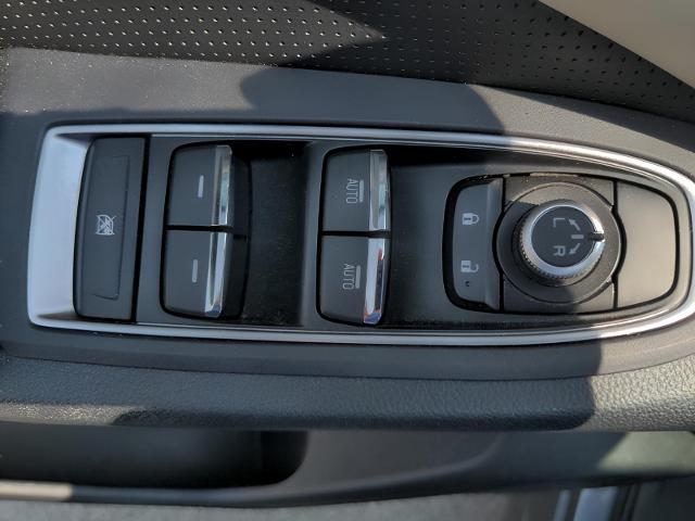 2020 Subaru Ascent Vehicle Photo in Green Bay, WI 54304
