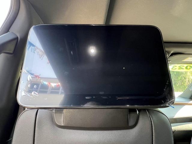 2023 Chevrolet Suburban Vehicle Photo in Roslyn, NY 11576
