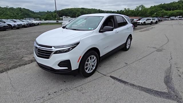 2023 Chevrolet Equinox Vehicle Photo in Pleasant Hills, PA 15236