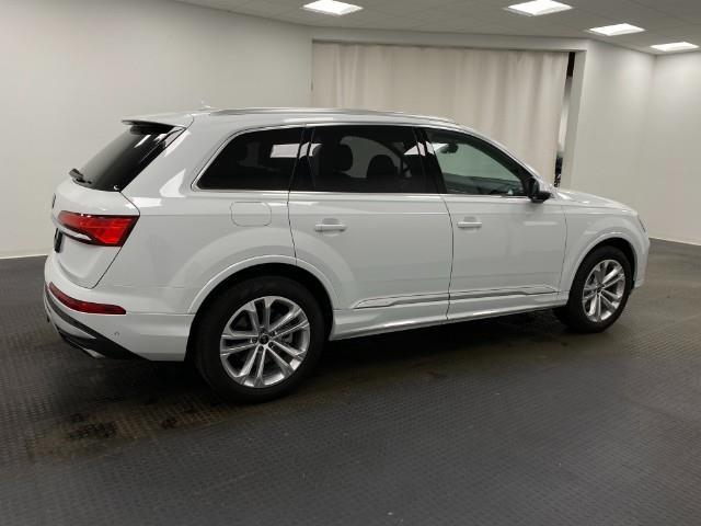 2025 Audi Q7 Vehicle Photo in Appleton, WI 54913