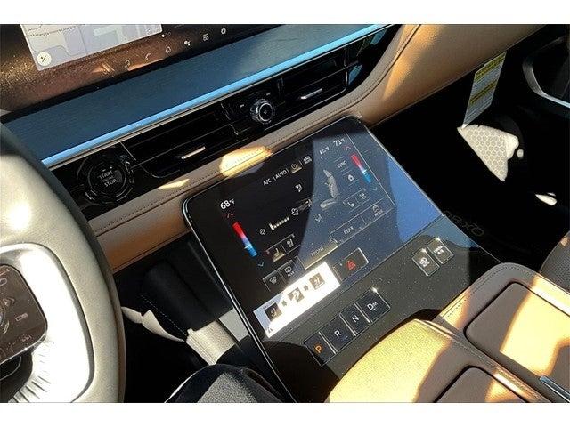 2025 INFINITI QX80 Vehicle Photo in Grapevine, TX 76051