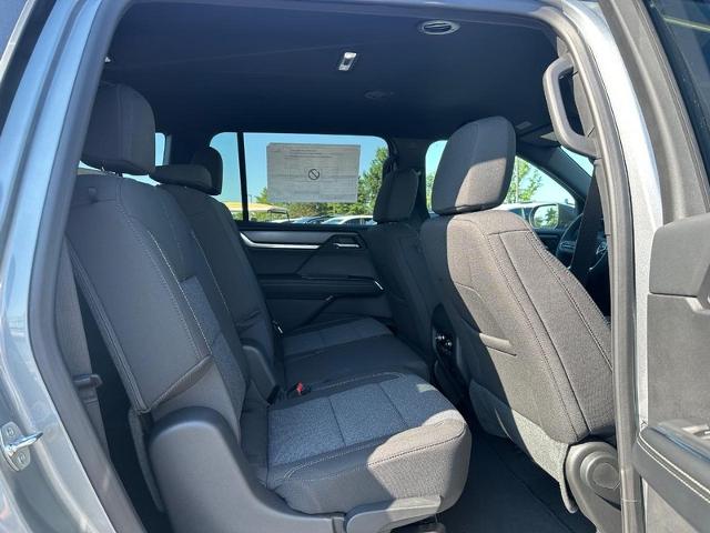 2025 GMC Acadia Vehicle Photo in COLUMBIA, MO 65203-3903