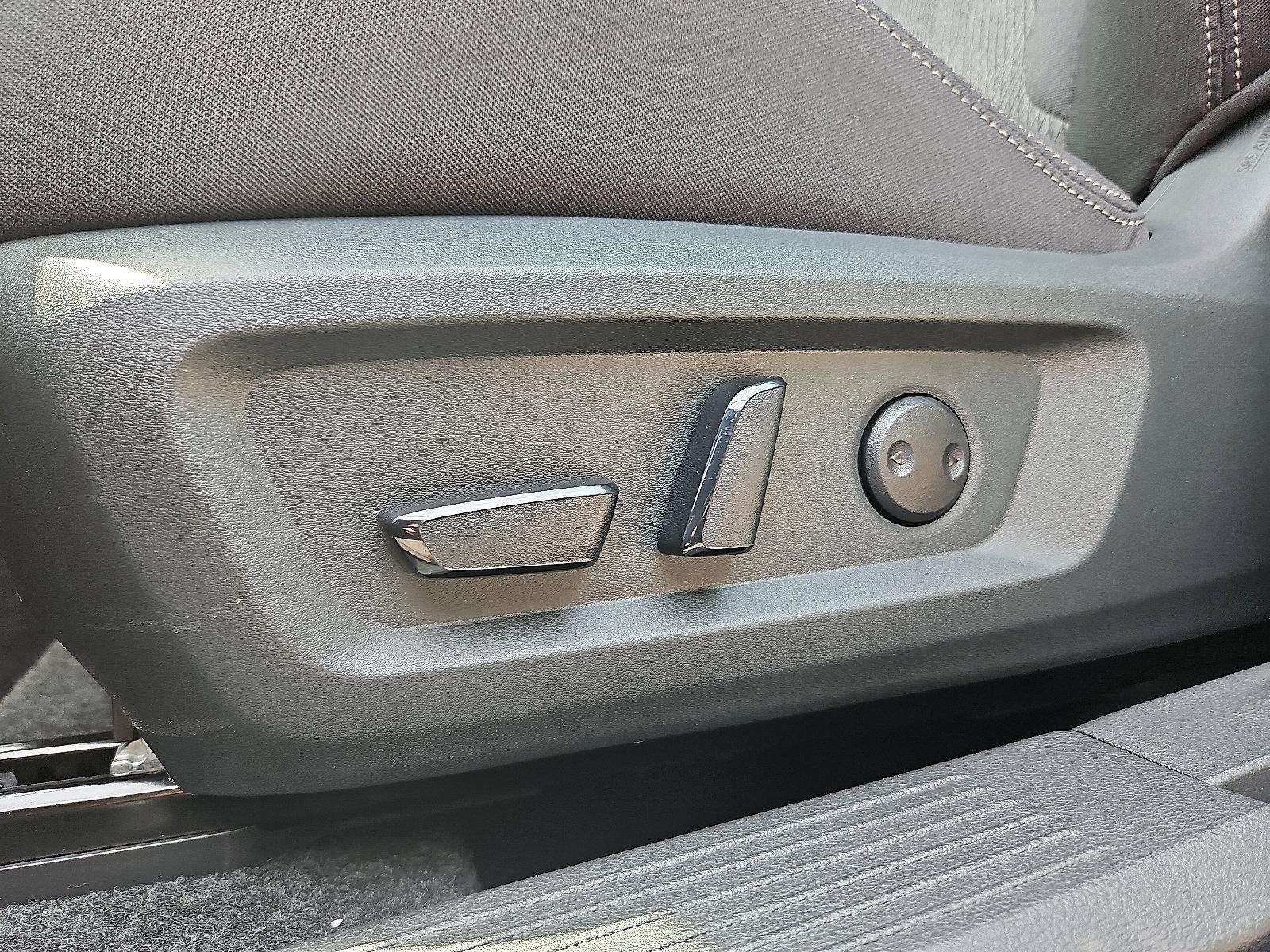 2025 Nissan Rogue Vehicle Photo in Harrisburg, PA 17111-1033