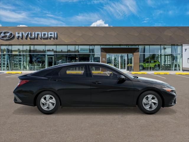 2025 Hyundai ELANTRA Vehicle Photo in Peoria, IL 61615
