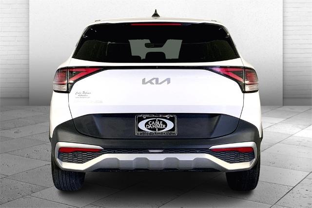 2023 Kia Sportage Vehicle Photo in Lees Summit, MO 64086