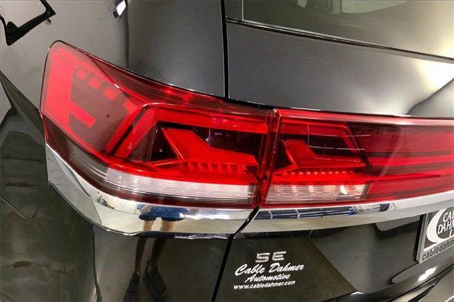 2024 Volkswagen Atlas Vehicle Photo in INDEPENDENCE, MO 64055-1314