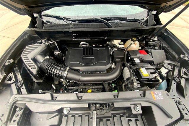 2023 GMC Acadia Vehicle Photo in TOPEKA, KS 66609-0000