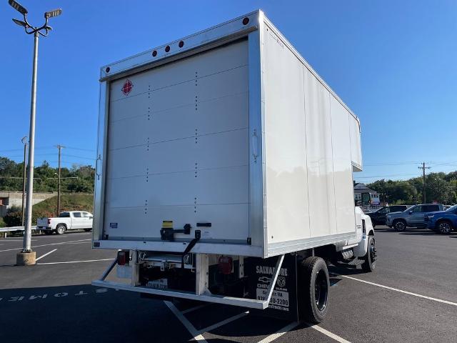 2022 Chevrolet Silverado 5500 HD Vehicle Photo in GARDNER, MA 01440-3110