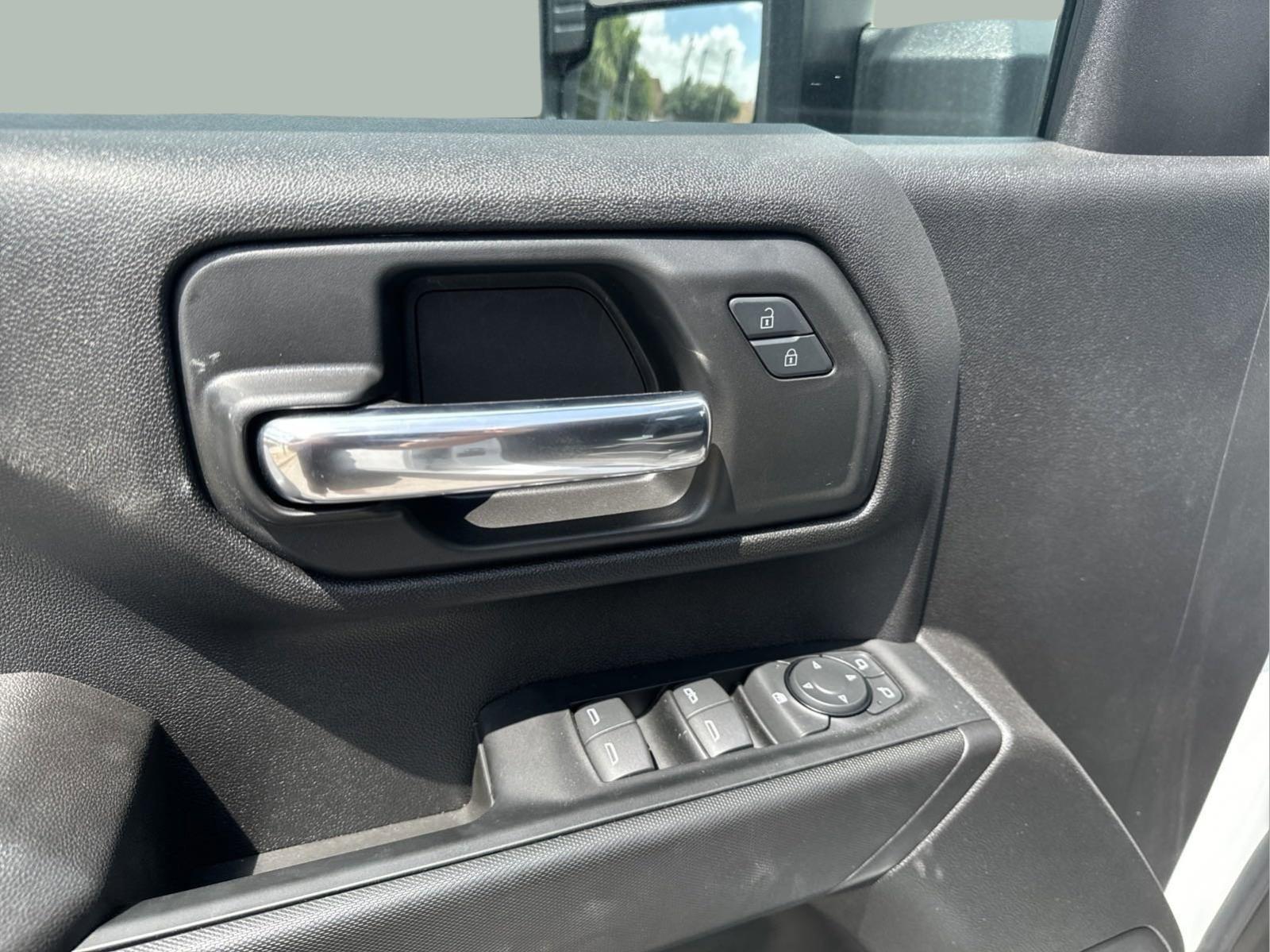 2024 Chevrolet Silverado 2500 HD Vehicle Photo in GEORGETOWN, TX 78626-7508