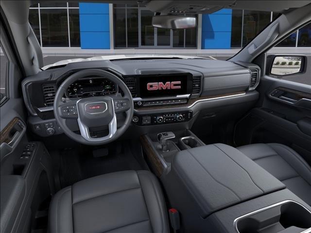 2025 GMC Sierra 1500 Vehicle Photo in EMPORIA, VA 23847-1235