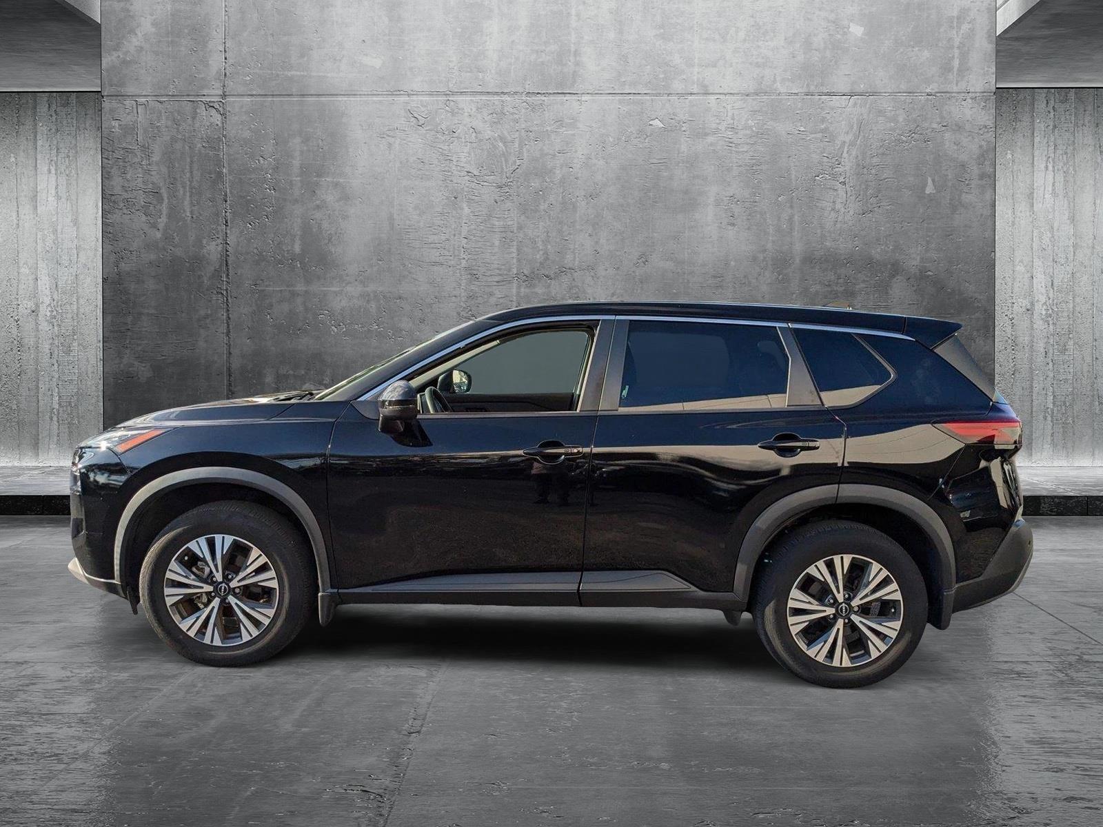 2022 Nissan Rogue Vehicle Photo in Miami, FL 33015