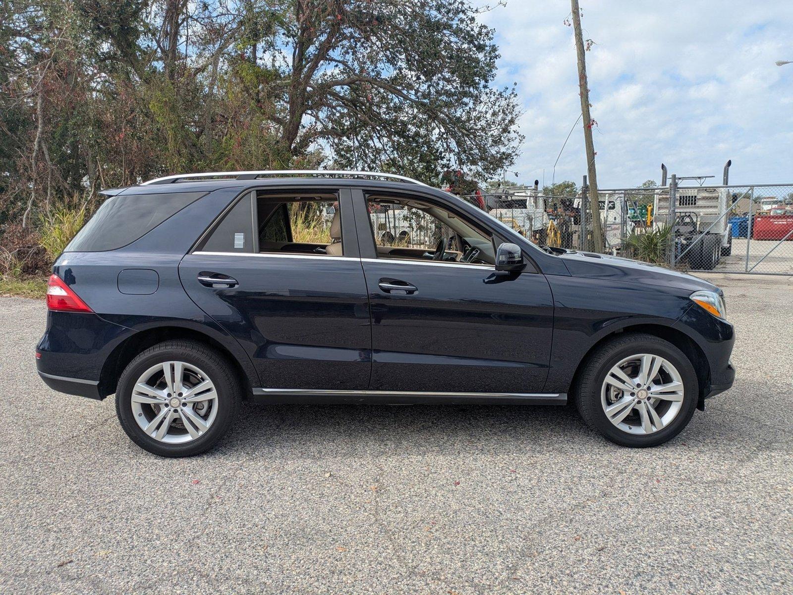 2015 Mercedes-Benz M-Class Vehicle Photo in Sarasota, FL 34231