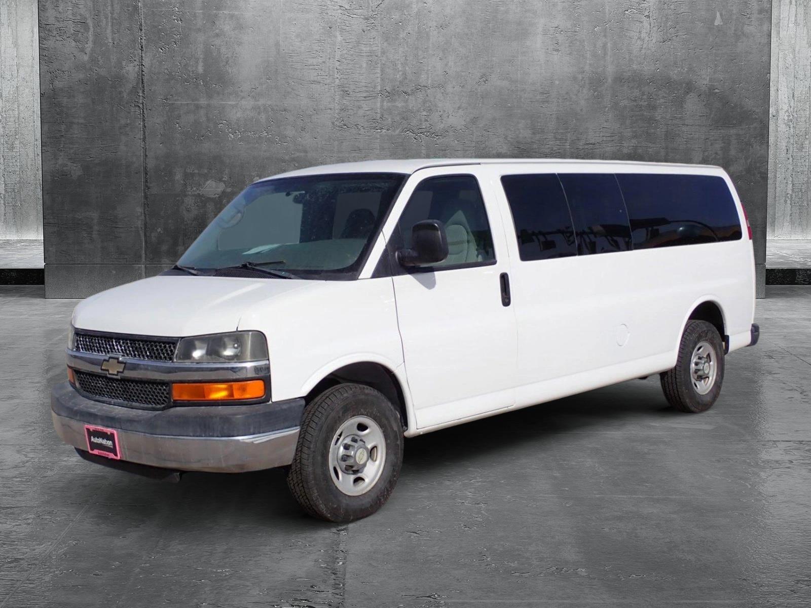 2008 Chevrolet Express Passenger Vehicle Photo in DENVER, CO 80221-3610