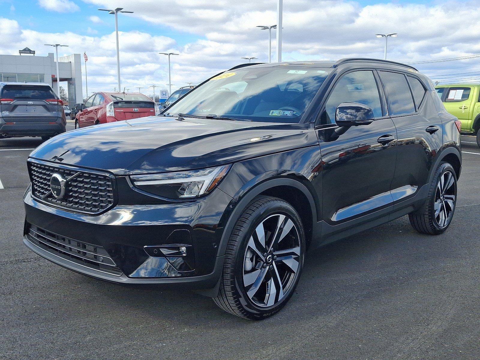 2024 Volvo XC40 Vehicle Photo in Harrisburg, PA 17111