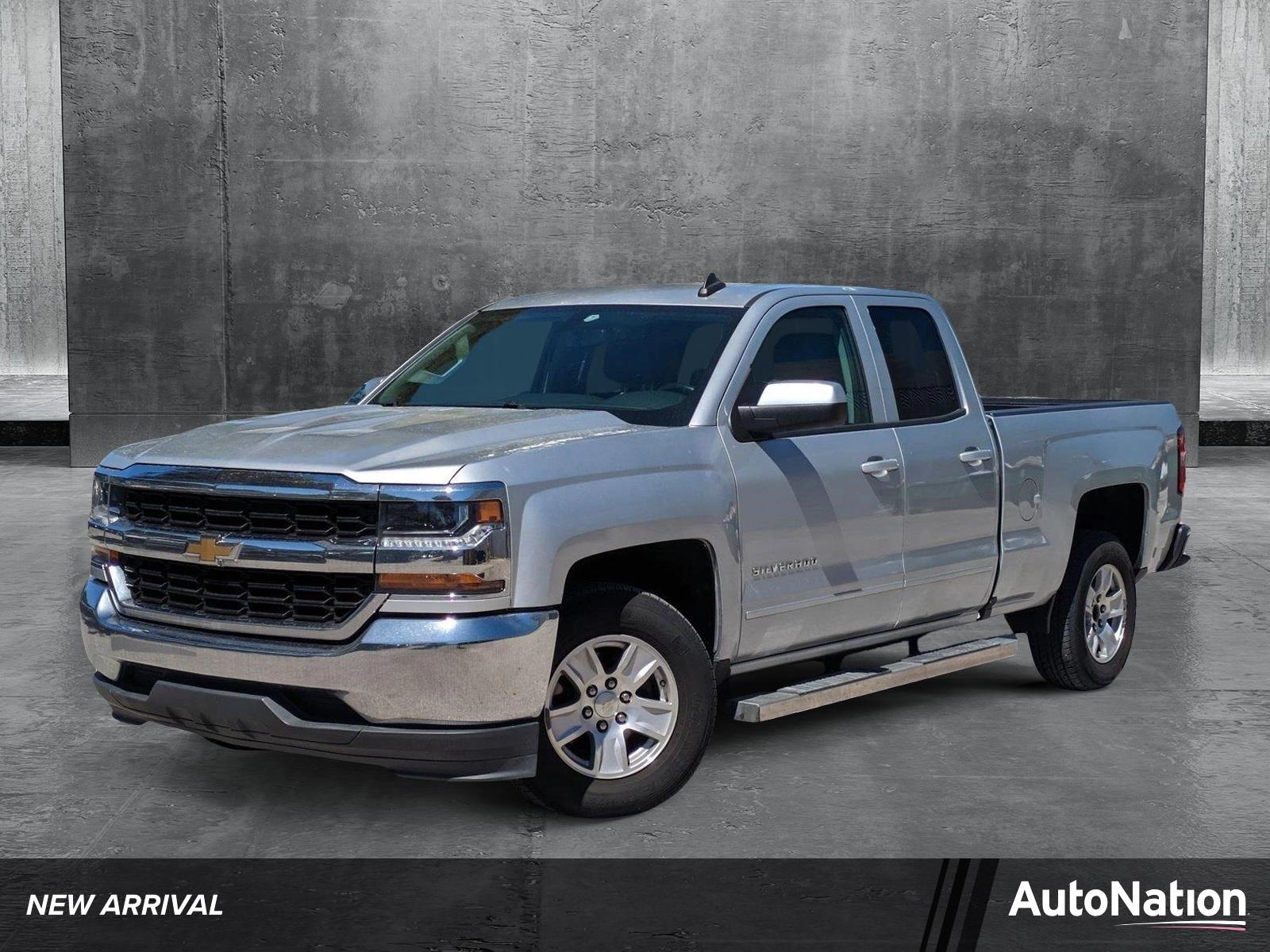 2019 Chevrolet Silverado 1500 LD Vehicle Photo in GREENACRES, FL 33463-3207