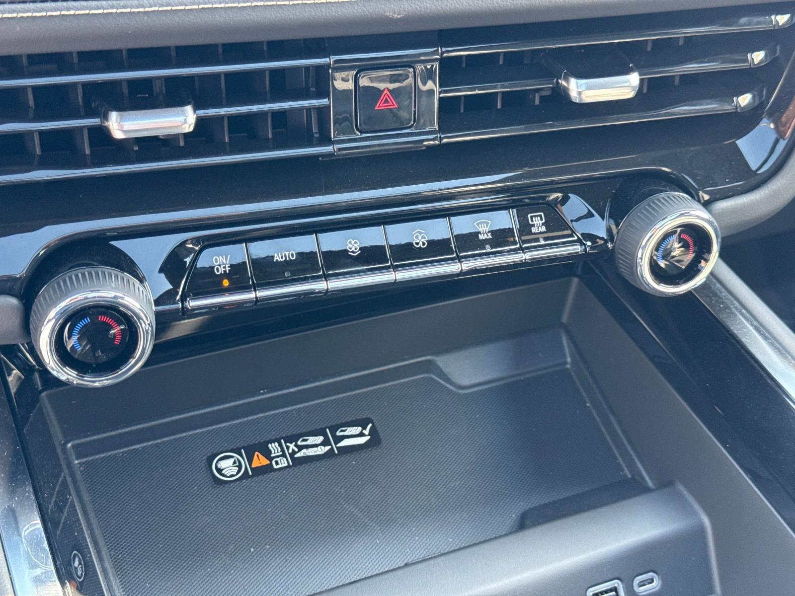 2025 Chevrolet Tahoe Vehicle Photo in LOS ANGELES, CA 90007-3794