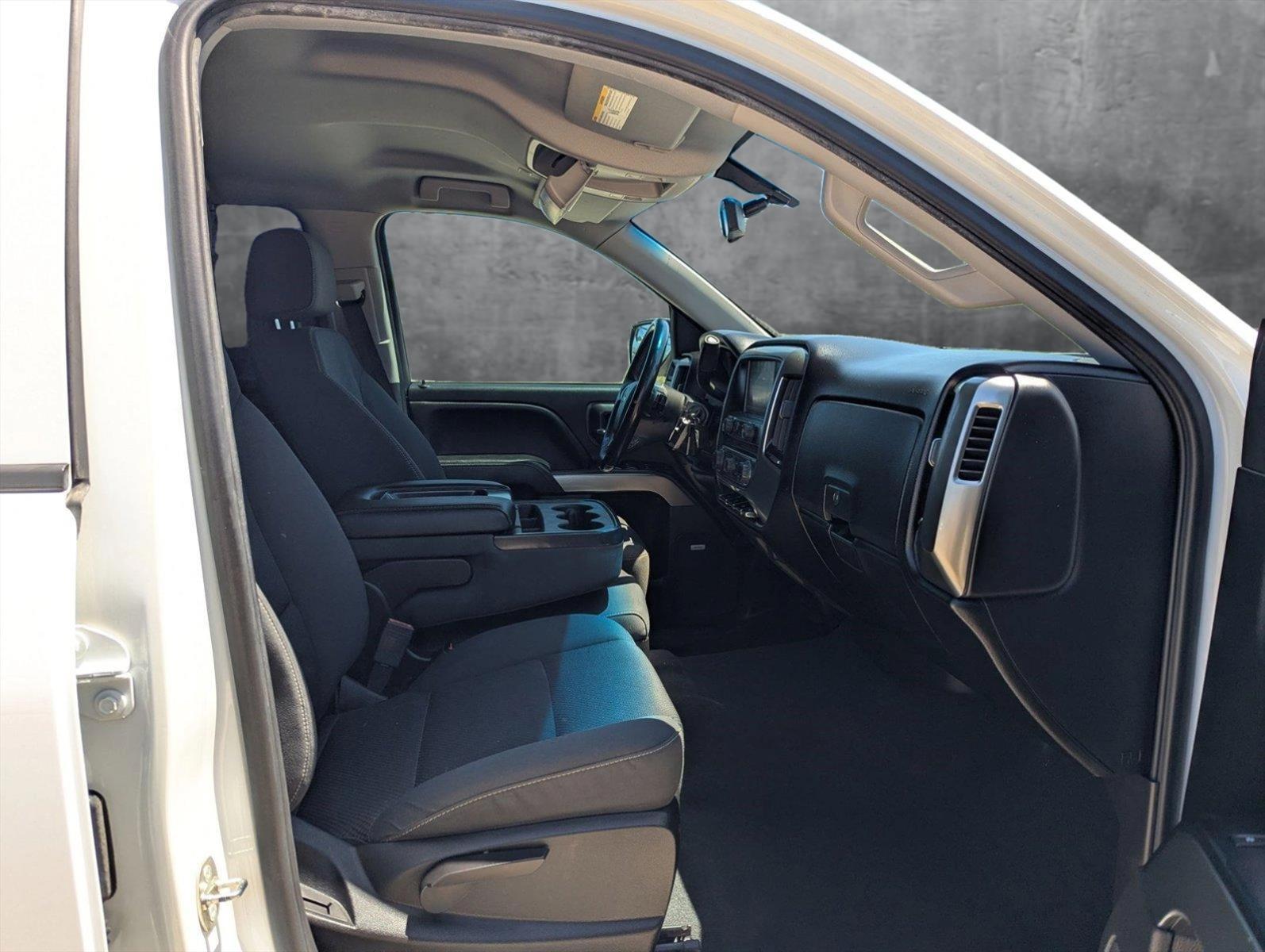 2018 Chevrolet Silverado 1500 Vehicle Photo in CORPUS CHRISTI, TX 78412-4902