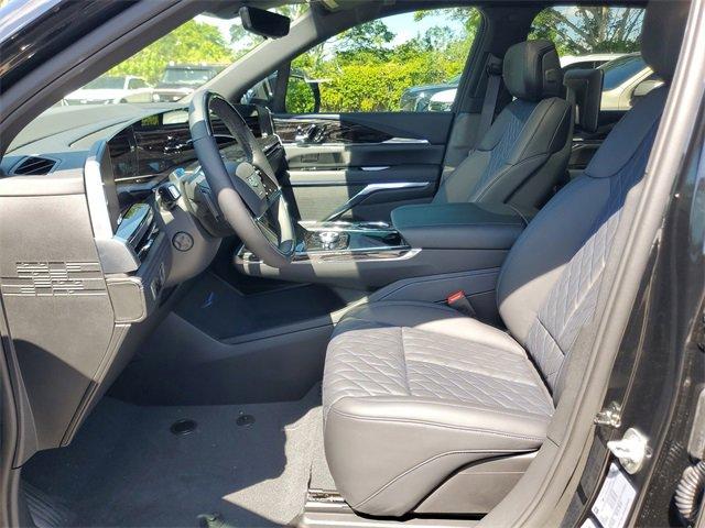 2025 Cadillac ESCALADE IQ Vehicle Photo in SUNRISE, FL 33323-3202