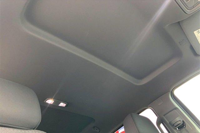 2024 Chevrolet Silverado 1500 Vehicle Photo in KANSAS CITY, MO 64114-4502