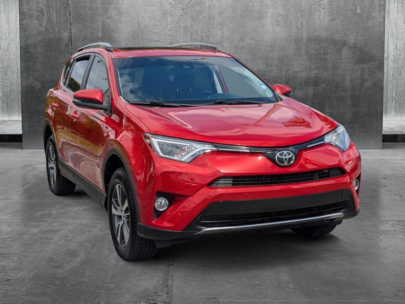 2017 Toyota RAV4 Vehicle Photo in Miami, FL 33015