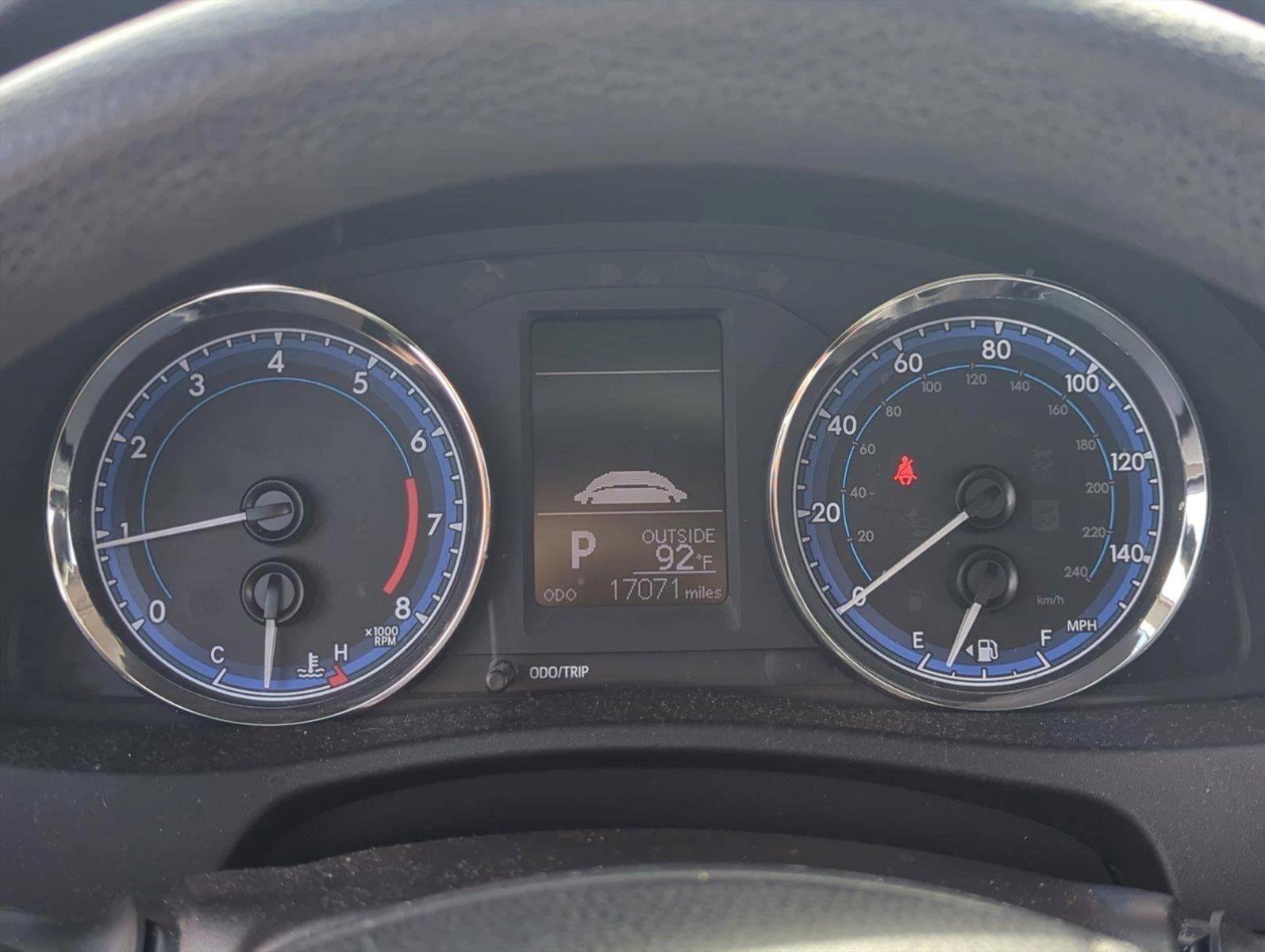 2019 Toyota Corolla Vehicle Photo in Ft. Myers, FL 33907