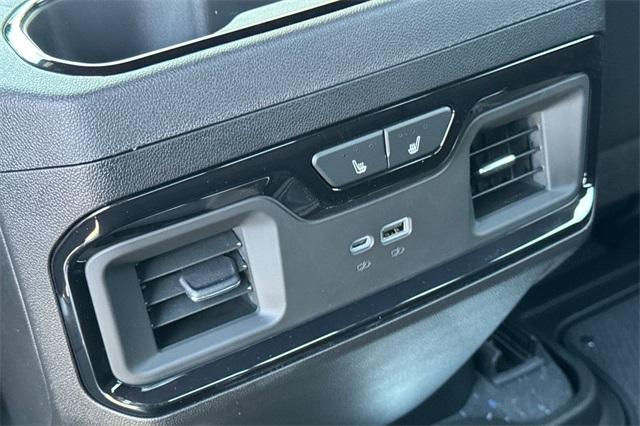 2025 GMC Sierra 3500 HD Vehicle Photo in ELK GROVE, CA 95757-8703