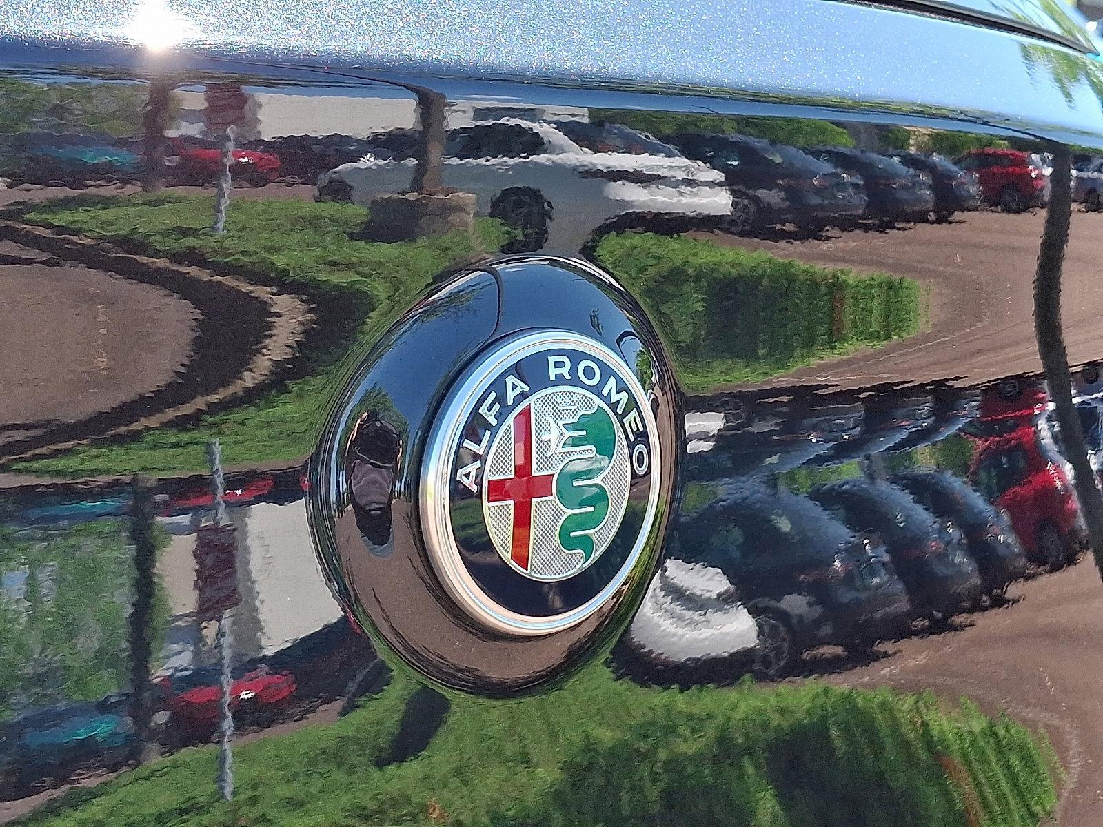2022 Alfa Romeo Stelvio Vehicle Photo in Willow Grove, PA 19090