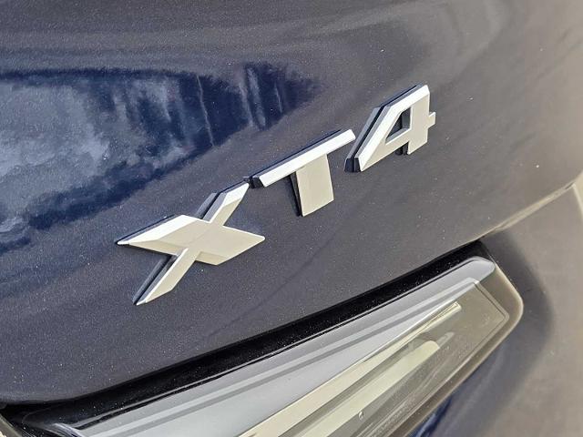 2022 Cadillac XT4 Vehicle Photo in DENTON, TX 76210-9321