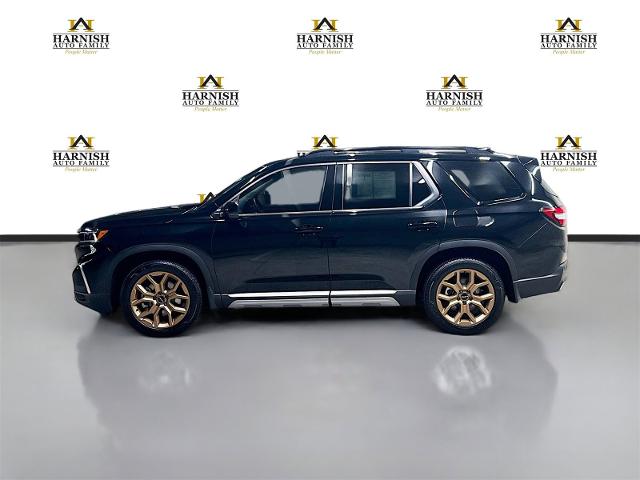 2024 Honda Pilot Vehicle Photo in EVERETT, WA 98203-5662