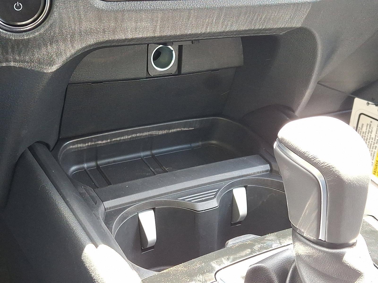 2025 Mazda CX-50 Hybrid Vehicle Photo in Trevose, PA 19053