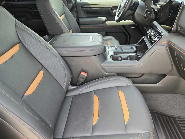 2024 GMC Sierra 2500 HD Vehicle Photo in DENTON, TX 76210-9321