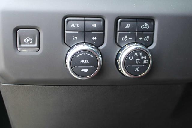 2024 GMC Sierra 2500 HD Vehicle Photo in HOUSTON, TX 77090