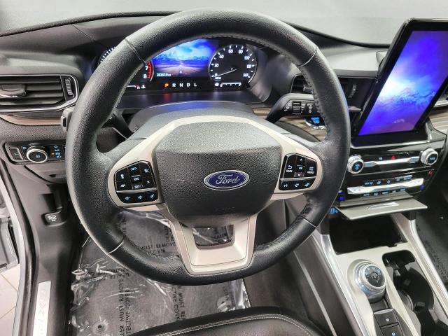 2023 Ford Explorer Vehicle Photo in Oshkosh, WI 54901