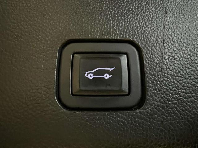 2020 Chevrolet Traverse Vehicle Photo in Roslyn, NY 11576