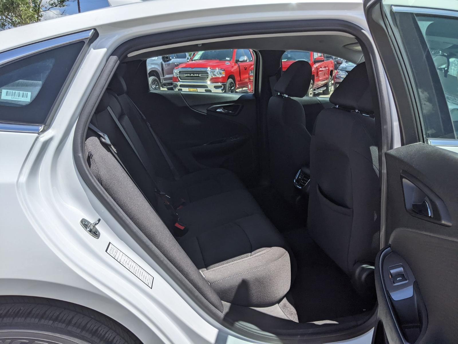 2023 Chevrolet Malibu Vehicle Photo in Seguin, TX 78155