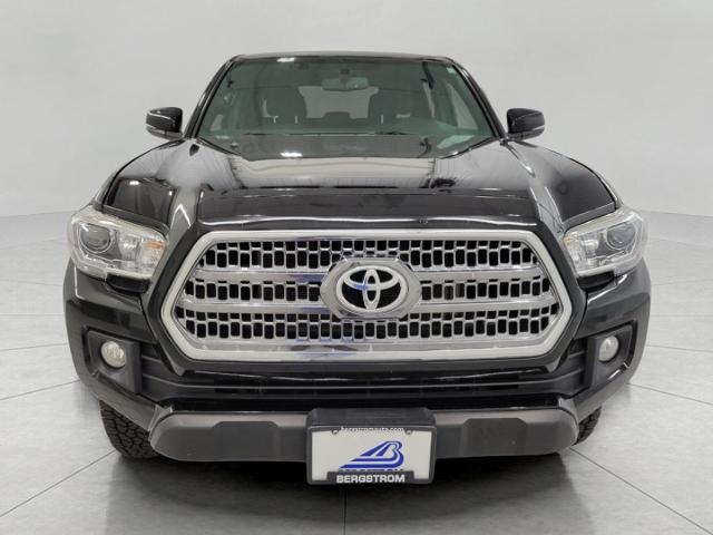 2017 Toyota Tacoma Vehicle Photo in NEENAH, WI 54956-2243