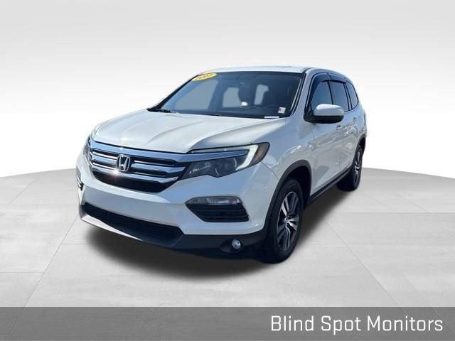 2017 Honda Pilot Vehicle Photo in Fishers, IN 46038