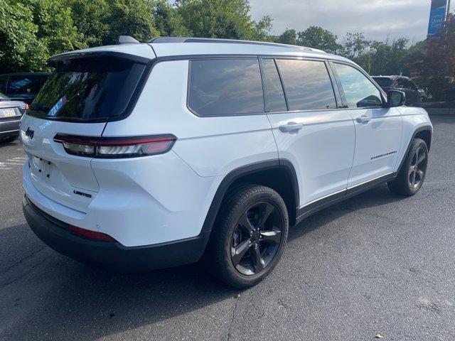 2022 Jeep Grand Cherokee L Vehicle Photo in Doylsetown, PA 18901