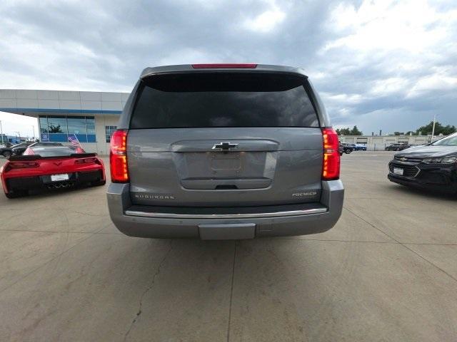 2020 Chevrolet Suburban Vehicle Photo in ENGLEWOOD, CO 80113-6708