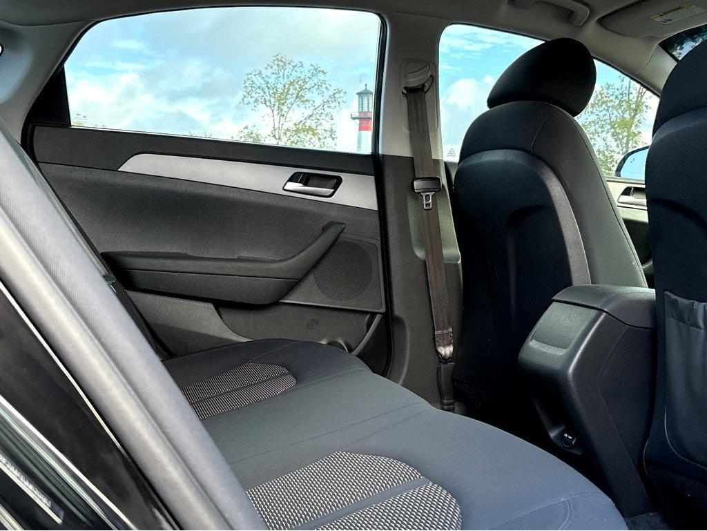 2018 Hyundai SONATA Vehicle Photo in POOLER, GA 31322-3252