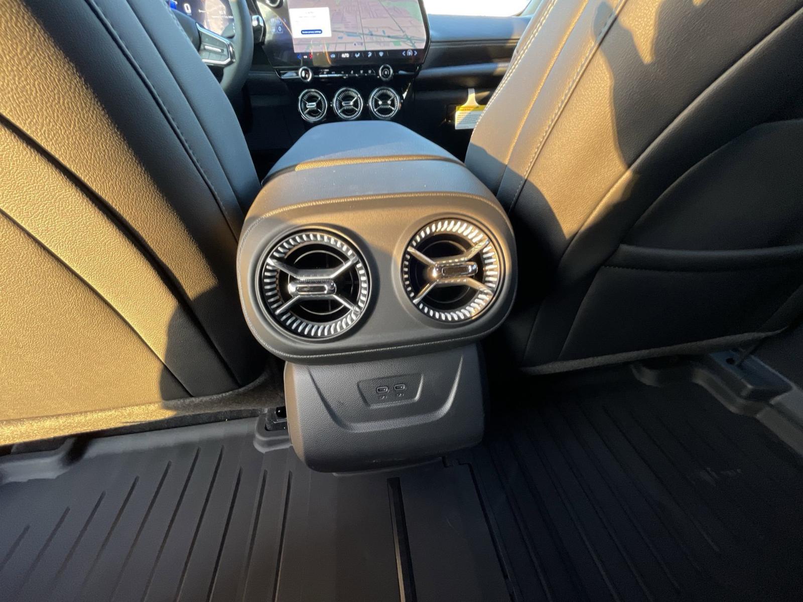 2025 Chevrolet Blazer EV Vehicle Photo in BENTONVILLE, AR 72712-4322