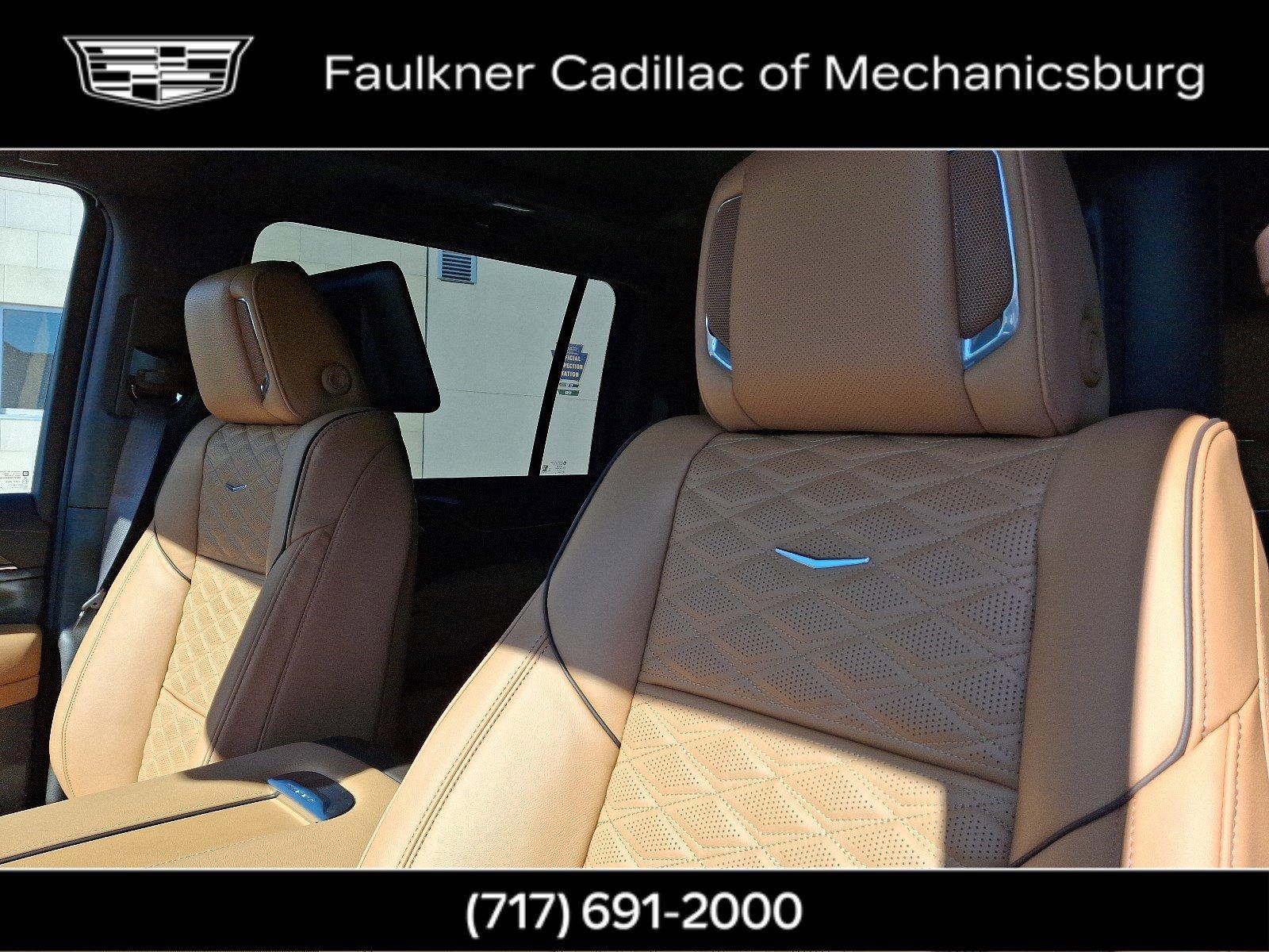 2024 Cadillac Escalade ESV Vehicle Photo in MECHANICSBURG, PA 17050-1707
