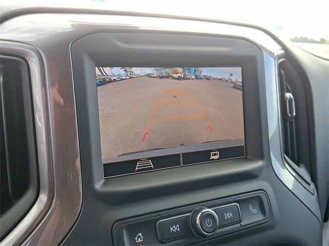 2024 Chevrolet Silverado 1500 Vehicle Photo in LEWES, DE 19958-4935