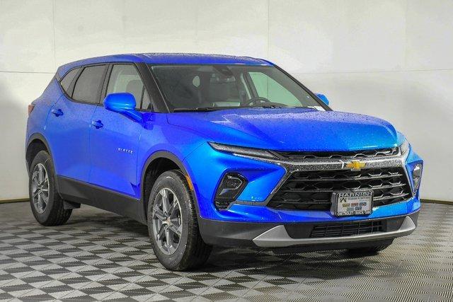 2025 Chevrolet Blazer Vehicle Photo in PUYALLUP, WA 98371-4149