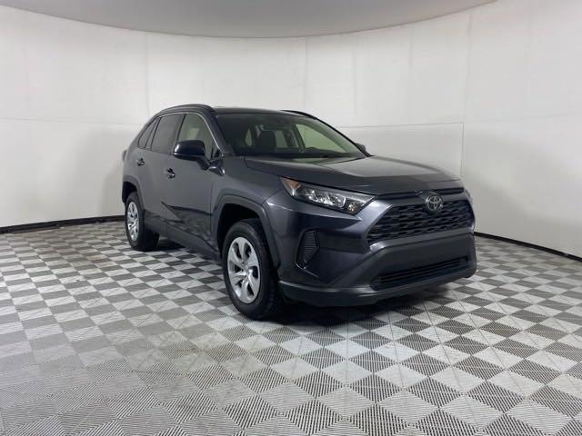 2020 Toyota RAV4 Vehicle Photo in MEDINA, OH 44256-9001